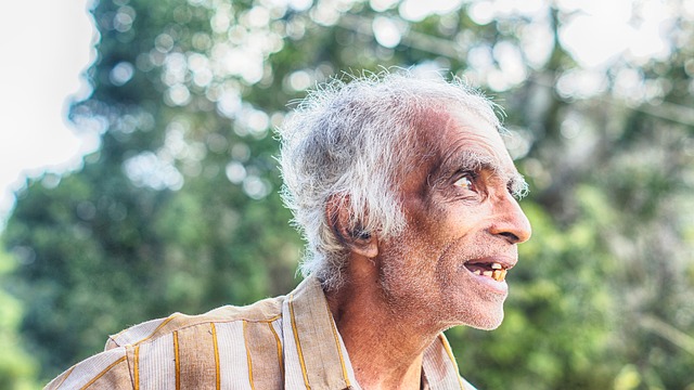 Elderly Companion Services: Boosting Mental Well-being Through Social Connection