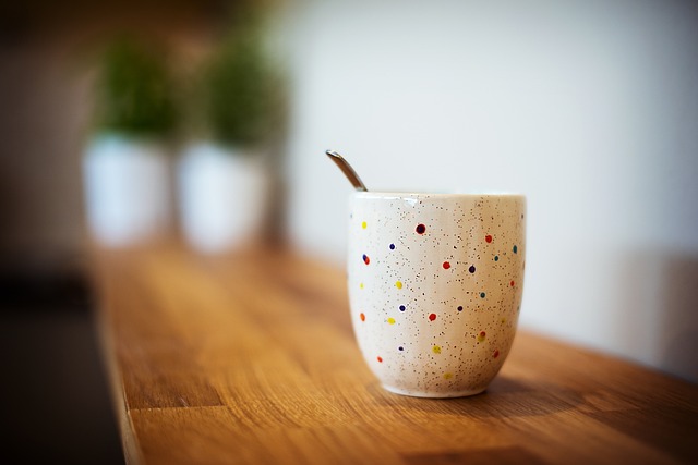 peppermint-tea-640x480-48681850.jpeg
