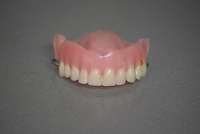 periodontics-dentistry-640x480-91793733.jpeg