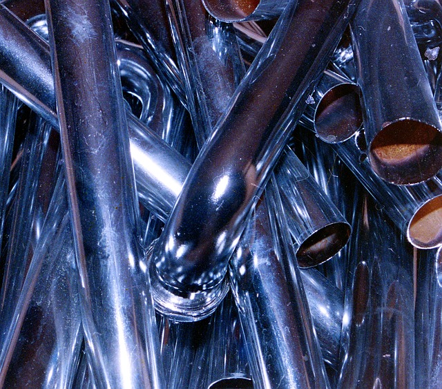 plumbing-640x480-48011177.jpeg
