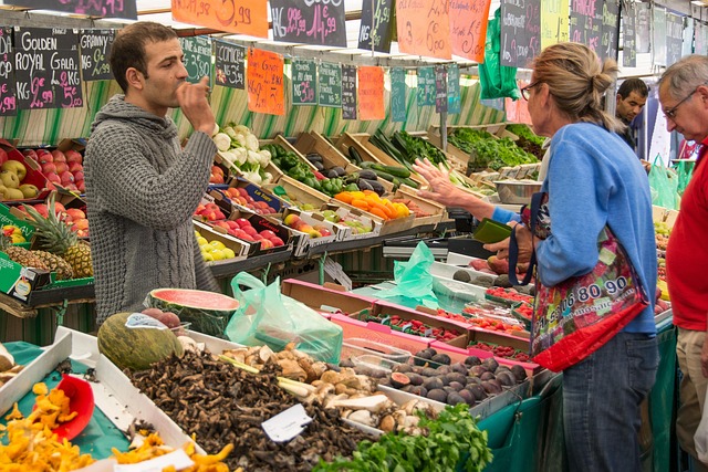 local-food-640x480-22463212.jpeg