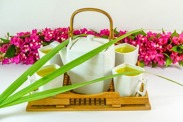 peppermint-tea-640x480-28185313.jpeg