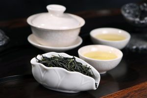peppermint-tea-benefits-640x480-59714180.jpeg