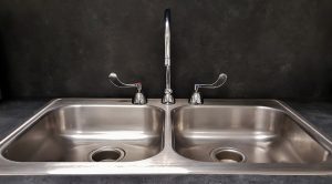 plumbing-640x480-22778487.jpeg