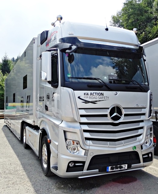 Maximize Truck Crash Compensation: Your Legal Guide to Personal Injuries