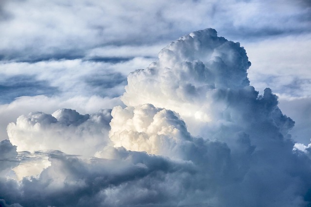 Revitalize Air Quality: Choose and Maintain the Perfect Air Purifier