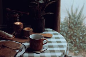 peppermint-tea-640x480-84190845.jpeg