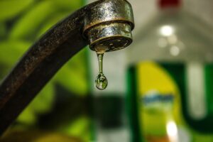 plumbing-services-640x480-56710500.jpeg