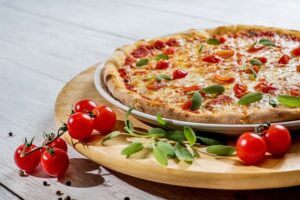 local-food-640x480-41104587.jpeg