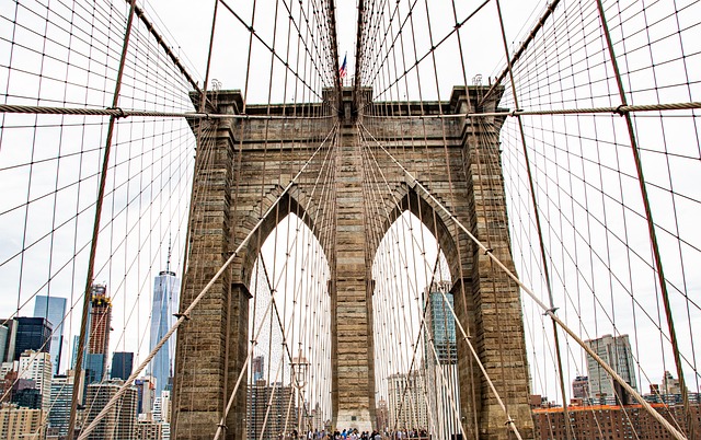 dental-bridges-640x480-9692386.jpeg