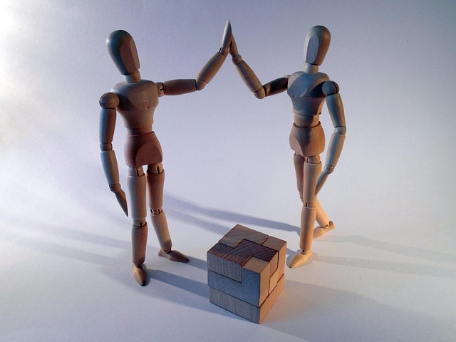 teeth-grinding-solutions-640x480-8760496.jpeg