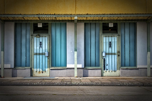 plumbing-640x480-36359218.jpeg