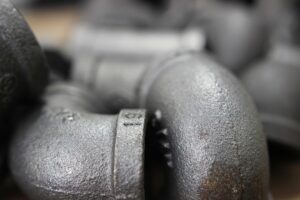 plumbing-640x480-49620996.jpeg