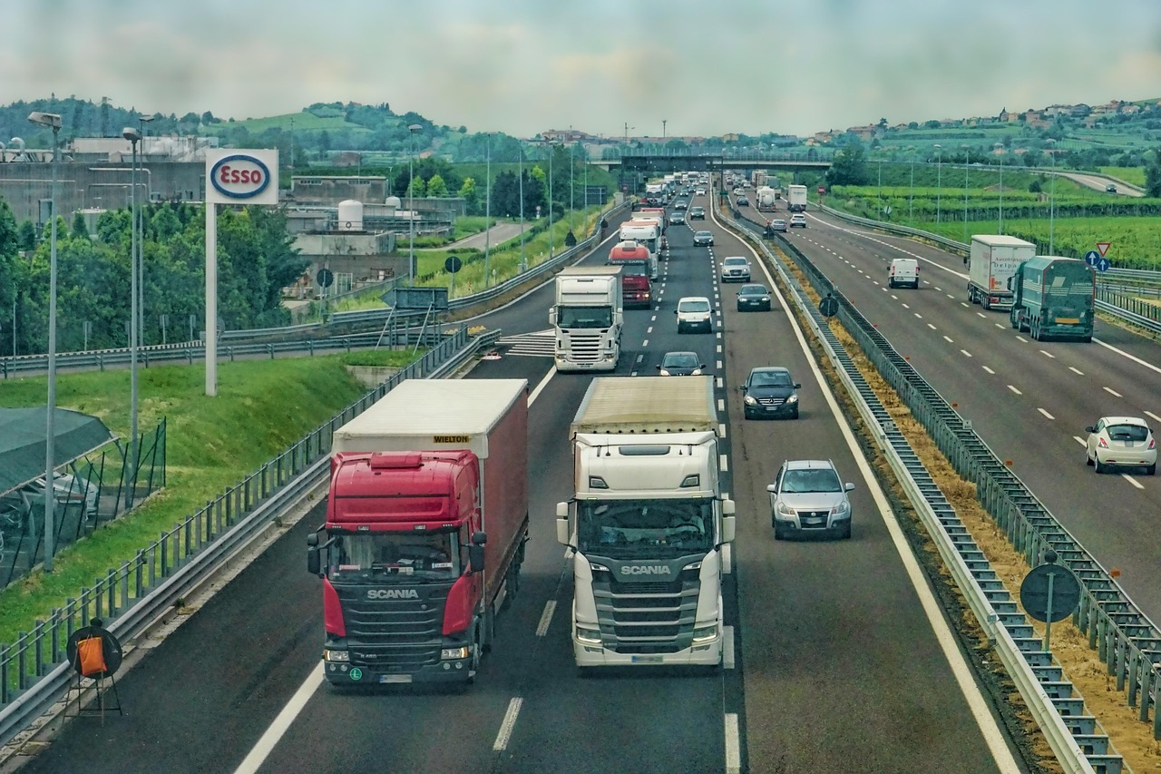 Your Rights: Navigating Truck Crash Personal Injuries Claims